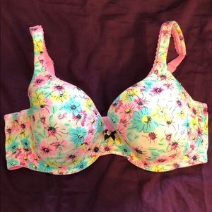 Victoria’s Secret Bra